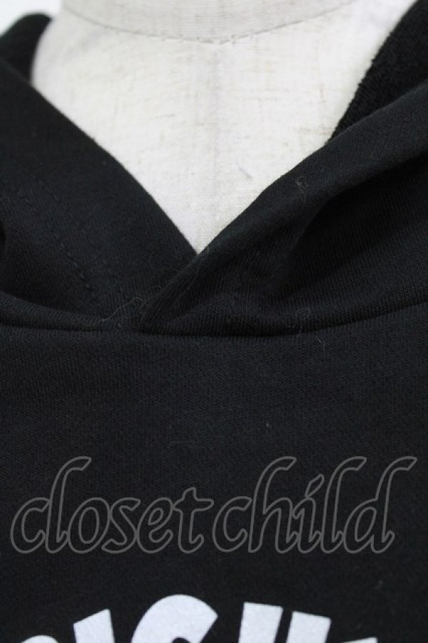 画像4: KRY CLOTHING / メッシュ切替ショート丈パーカー  黒 H-26-03-07-060-EL-TO-AK-ZH (4)