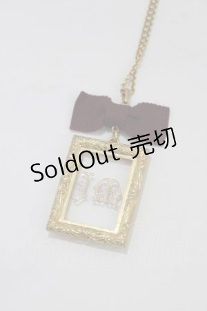 画像: Jane Marple / ロゴフレームのペンダント  ゴールド H-26-03-07-075-JM-AC-KB-ZH