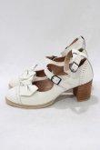 画像2: Jane Marple / トゥリボンのWストラップシューズ M オフホワイト H-26-03-07-080-JM-SH-KB-ZH (2)