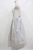 画像2: Jane Marple / アジャスターストラップドミトリースカート  グレー H-26-03-07-022-JM-SK-KB-ZH (2)