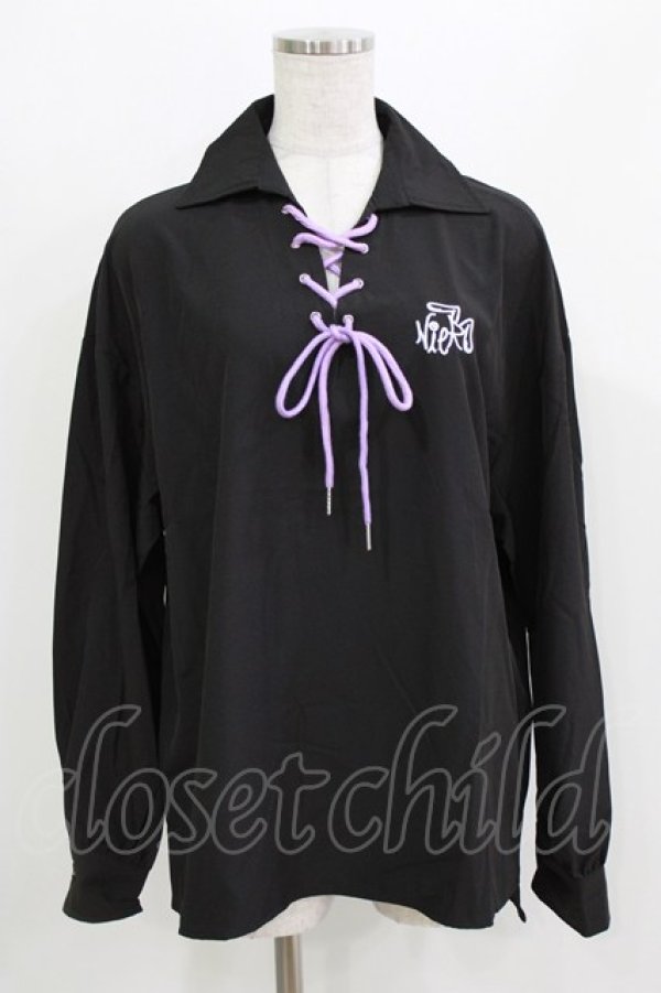 画像1: NieR Clothing / レースアップシャツ  黒 H-26-03-09-1033-PU-BL-AK-ZH (1)