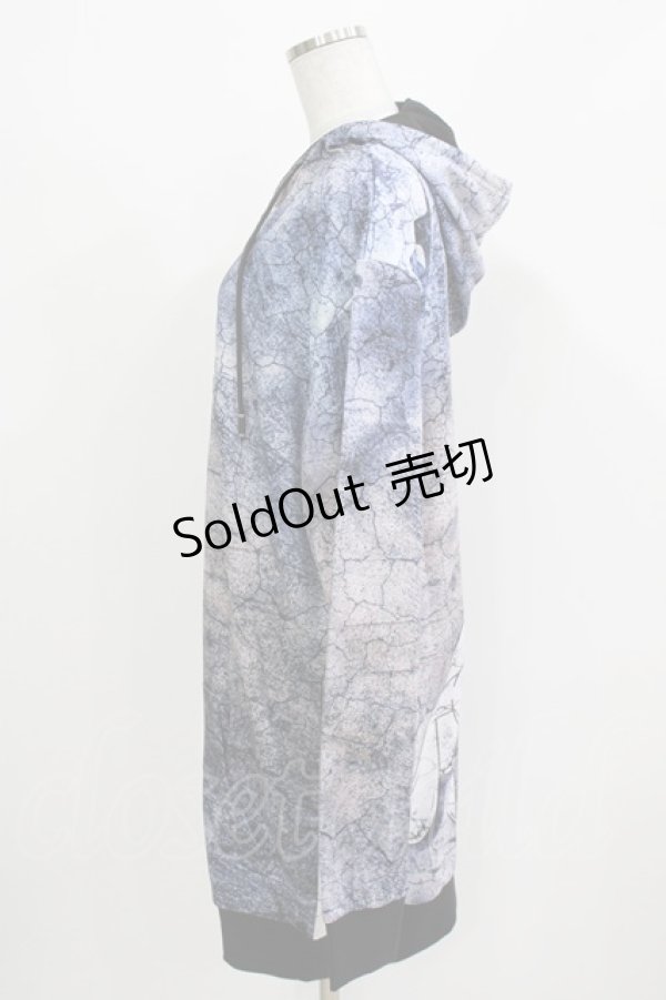 画像2: NieR Clothing / 総柄ZIPパーカー F グレー H-26-03-09-1035-PU-TO-KB-ZH (2)