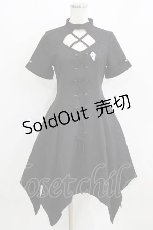 画像: NieR Clothing / レースアップワンピース  黒 H-26-03-09-1011-PU-OP-AK-ZH