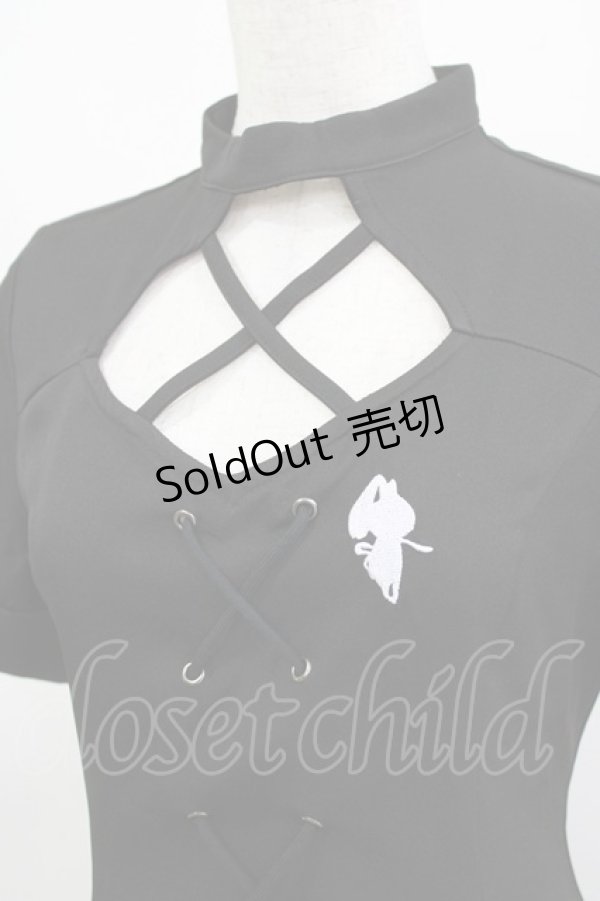 画像4: NieR Clothing / レースアップワンピース  黒 H-26-03-09-1011-PU-OP-AK-ZH (4)