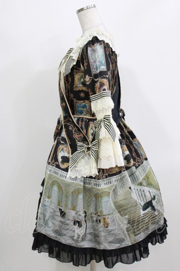 画像2: BABY,THE STARS SHINE BRIGHT / Mon Chouchou Hermitage柄ワンピース Free ブラック H-26-03-10-1005-BA-OP-NS-ZH (2)