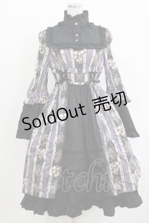 画像: ALICE and the PIRATES / St.Lily Wolf〜狼騎士と百合の誓い〜柄ワンピース Free グレー H-26-03-10-1011-PA-OP-NS-ZH