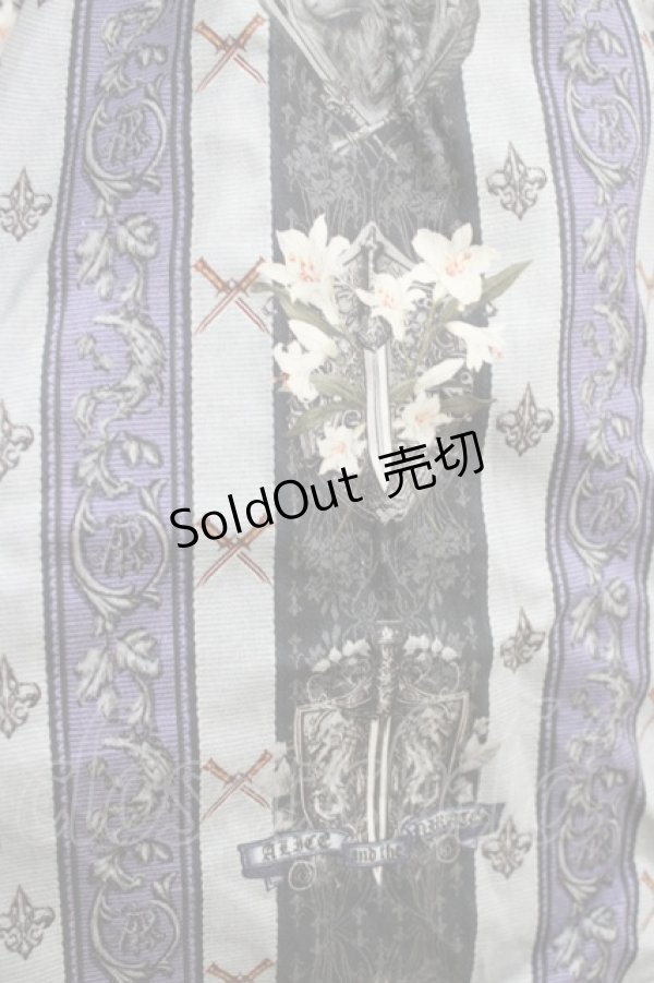 画像4: ALICE and the PIRATES / St.Lily Wolf〜狼騎士と百合の誓い〜柄ワンピース Free グレー H-26-03-10-1011-PA-OP-NS-ZH (4)