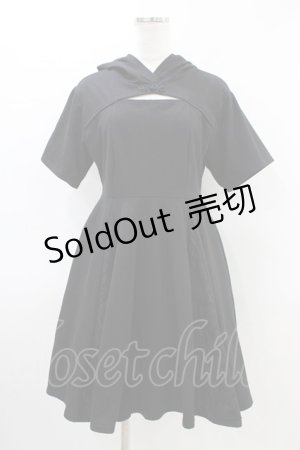 画像: axes femme / カットアウトパーカーワンピース Free ブラック H-26-03-11-038-AX-OP-NS-ZH