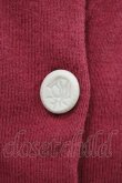 画像3: Fi.n.t / ローズ彫刻釦ディープカラーニットカーディガン Free RED H-26-03-11-050-CA-TO-NS-ZH (3)