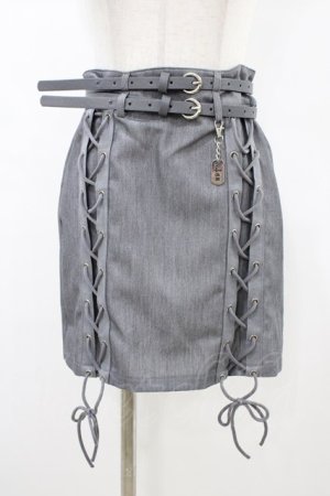 画像: NieR Clothing / ダブルベルトミニスカート  グレー H-26-03-15-037-PU-SK-KB-ZH