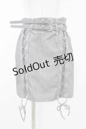 画像: NieR Clothing / ダブルベルトミニスカート  グレー H-26-03-15-037-PU-SK-KB-ZH