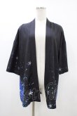 画像1: NieR Clothing / プリント半袖羽織  黒 H-26-03-15-051-PU-TO-KB-ZH (1)