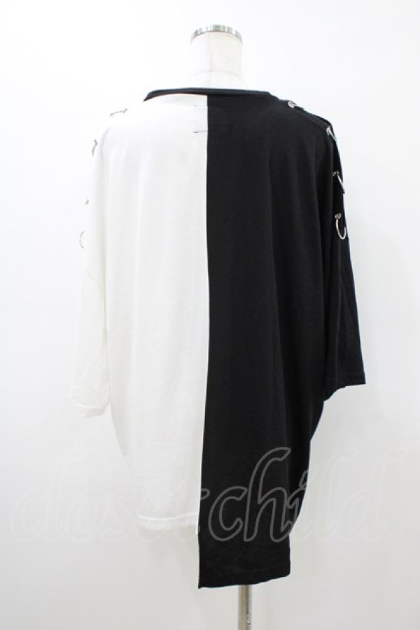 画像2: LISTEN FLAVOR / ツートンベショルダーリングアシメトップス  ブラック×ホワイト H-26-03-15-052-PU-TO-KB-ZH (2)