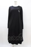 画像1: NieR Clothing / プリント切替ロングワンピース  黒 H-26-03-15-024-PU-OP-KB-ZH (1)