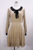 画像1: axes femme / 襟レース使いベロアワンピース M ベージュ H-26-03-16-1014-AX-OP-NS-ZH (1)