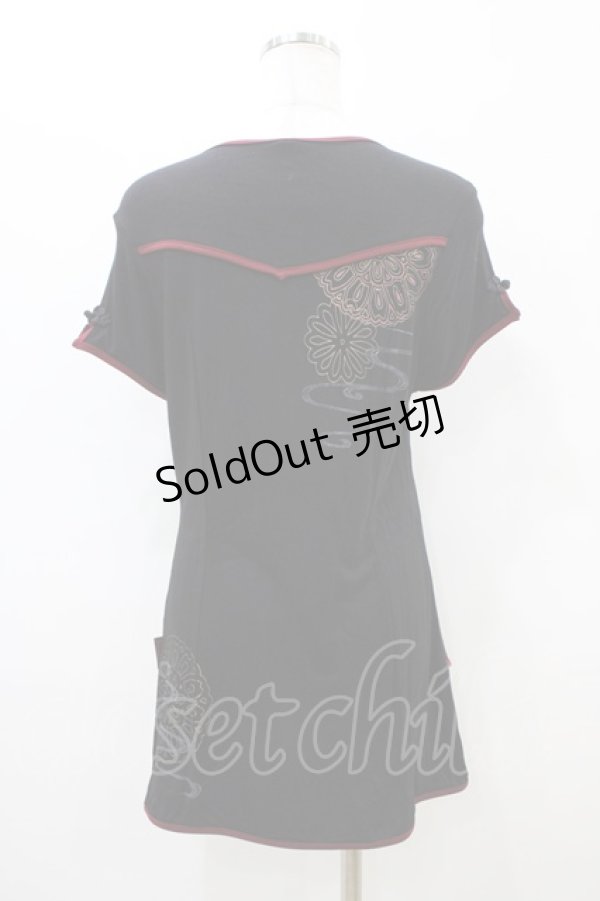 画像2: Ozz oneste / チャイナ刺繍半袖チュニック  黒×赤 H-26-03-17-1045-OO-TO-AK-ZH (2)