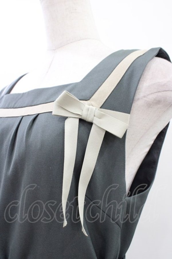 画像3: Fi.n.t / プレゼントリボンバイカラージャンパースカート Free グリーン H-26-03-20-1037-CA-OP-NS-ZH (3)