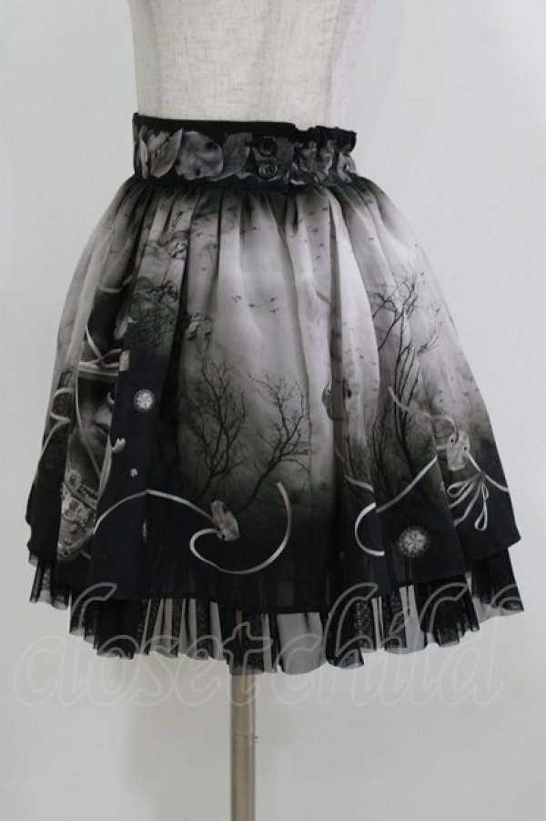 画像2: abilletage / ヴィランズ柄シフォンスカート(ミニ) ミニ丈  H-26-03-22-030-GO-SK-KB-ZH (2)