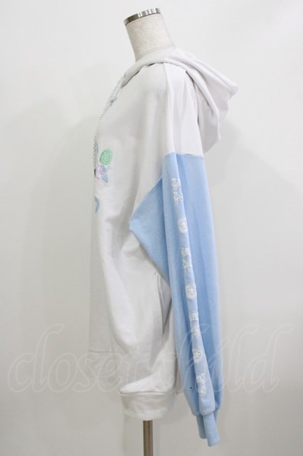 画像2: LISTEN FLAVOR / 麻雀パイ袖切替パーカー  ライトブルー×ホワイト H-26-03-22-071-PU-TO-KB-ZH (2)