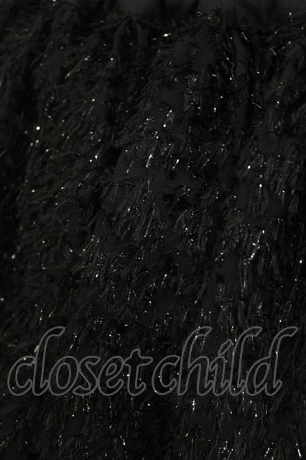 画像4: MARBLE / 5段フリルロングボリュームスカート  黒/ラメシャギー H-26-03-22-002-GO-SK-KB-ZH (4)