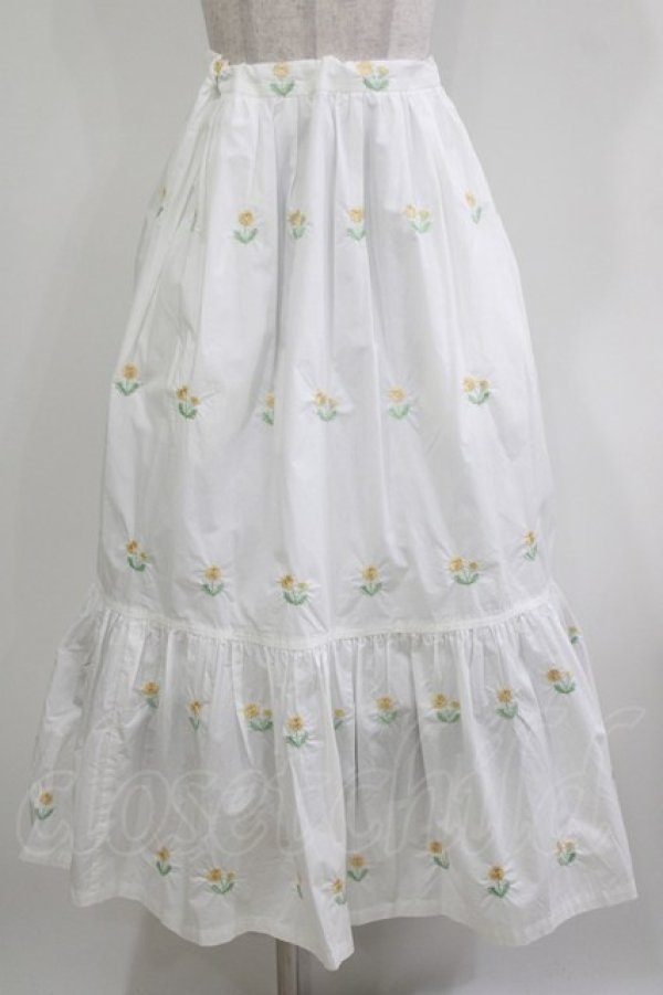 画像1: Jane Marple Dans Le Salon / ダンデライオンエンブロイダリートレーンスカート  オフホワイト H-26-03-24-025-JM-SK-KB-ZH (1)