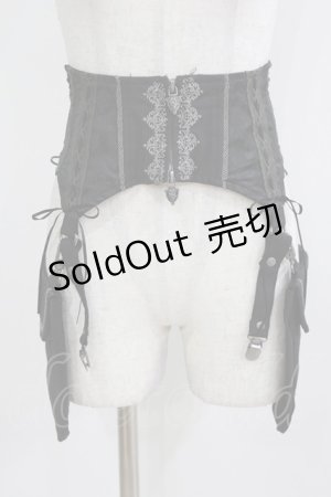 画像: Ozz oneste / ポケットフラップコルセット風ベルト  ブラック H-26-03-24-044-OO-ZA-KB-ZH