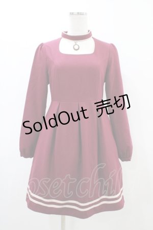 画像: an another angelus / カメオ付きワンピース Free Bordeaux H-26-03-24-1033-CA-OP-NS-ZH