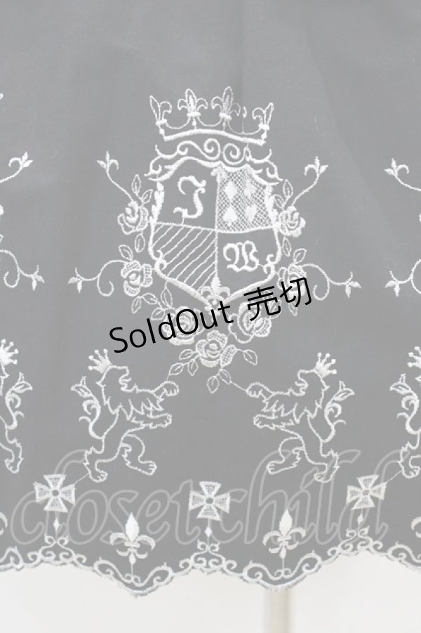 画像3: Innocent World / エンブレム刺繍ジャンパースカート Free ブラック H-26-03-24-1035-IW-OP-NS-ZH (3)