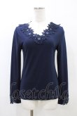 画像1: axes femme / 花レースVネックインナー M ネイビー H-26-03-24-1062-AX-TO-NS-ZH (1)