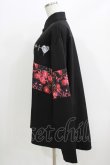 画像2: NieR Clothing / プリント切替ブラウス  黒×チェリープリント H-26-03-25-043-PU-BL-KB-ZH (2)