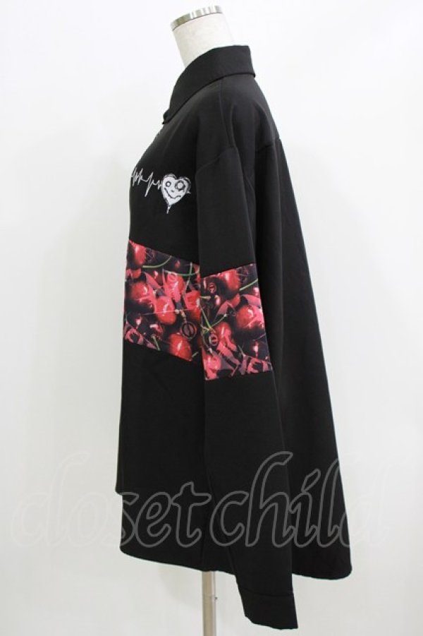 画像2: NieR Clothing / プリント切替ブラウス  黒×チェリープリント H-26-03-25-043-PU-BL-KB-ZH (2)