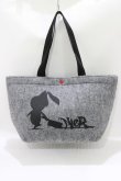 画像1: NieR Clothing / バッグインバッグ付バッグ  グレー H-26-03-25-050-PU-BG-KB-ZH (1)