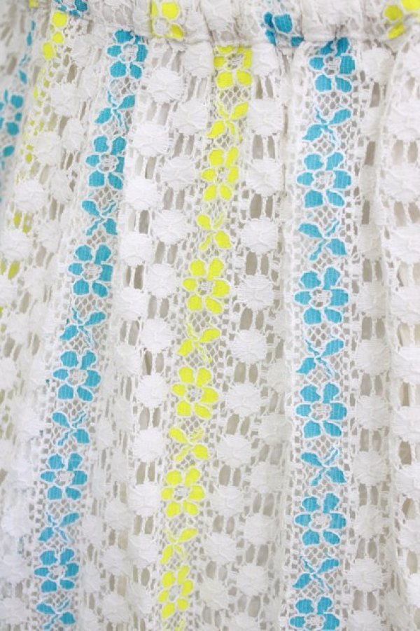 画像4: Emily Temple cute / フラワーレースノースリーブワンピース  オフ H-26-03-25-009-ET-OP-KB-ZH (4)