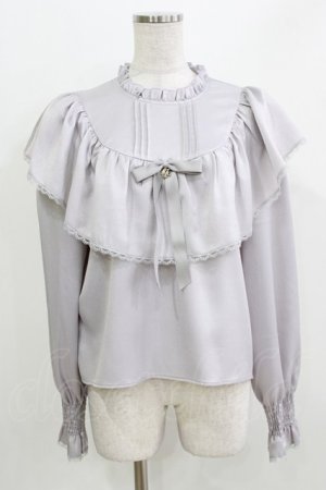 画像: Amavel / ヨークフリルブラウス Free グレー H-26-03-29-060-CA-BL-NS-ZH