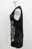 画像2: Restyle / Cat Sabbath Cold Shoulder T-shirt  ブラック H-26-03-30-076-GO-TO-KB-ZH (2)