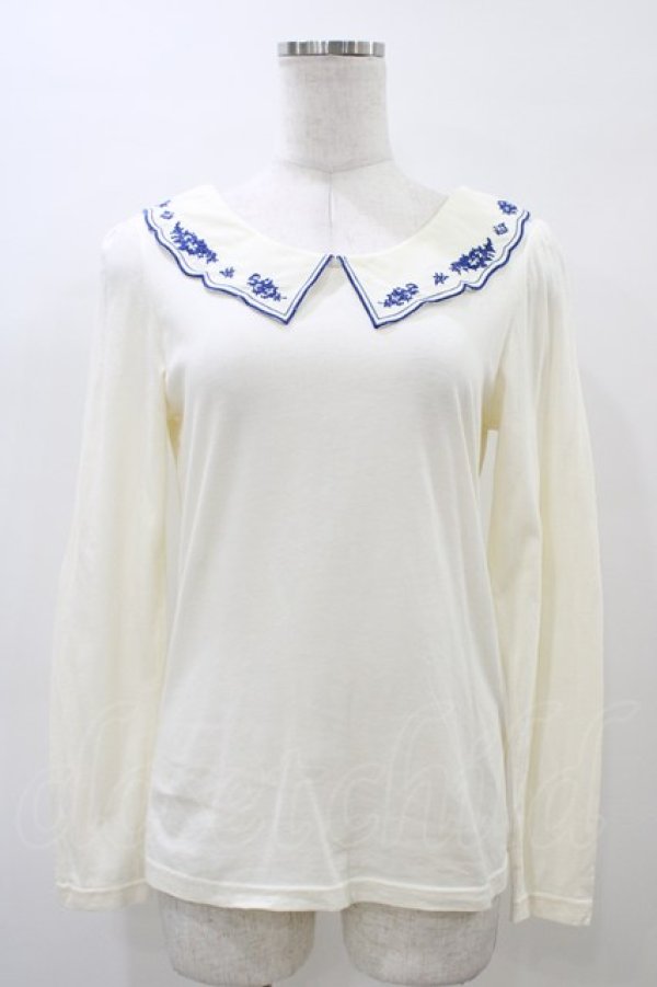 画像1: Fi.n.t / お皿刺繍衿ロンT Free オフ/ブルー H-26-04-01-058-CA-TO-NS-ZH (1)