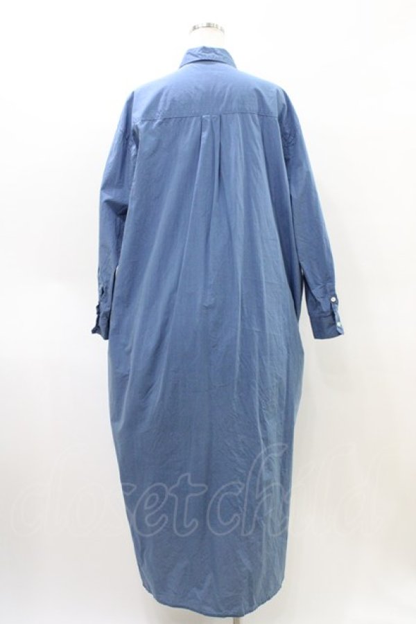 画像2: RNA / ロングシャツワンピース  ブルー H-26-04-02-1026-PU-OP-KB-ZH (2)