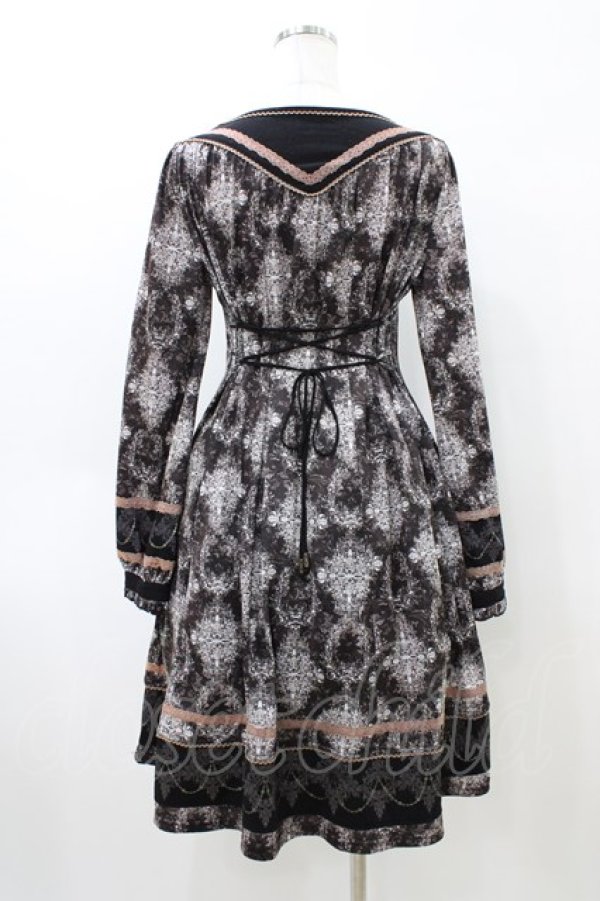 画像2: Rozen Kavalier / ビジュー付プリントワンピース  ブラック H-26-04-02-1030-OO-OP-KB-ZH (2)