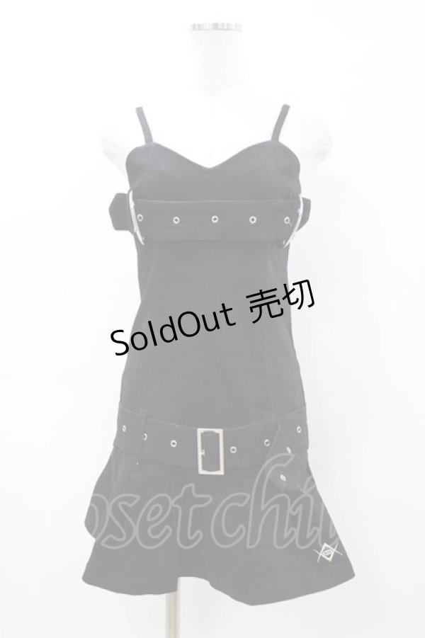 画像1: REFLEM / ベルト使いプリーツデニムキャミワンピース FREE 黒 H-26-04-02-1036-PU-OP-AK-ZH (1)
