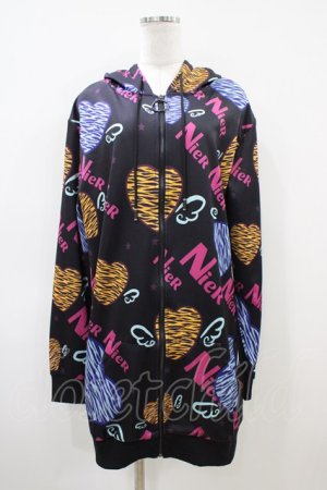 画像: NieR Clothing / 総柄ZIPパーカー  黒 H-26-04-03-065-PU-TO-KB-ZH