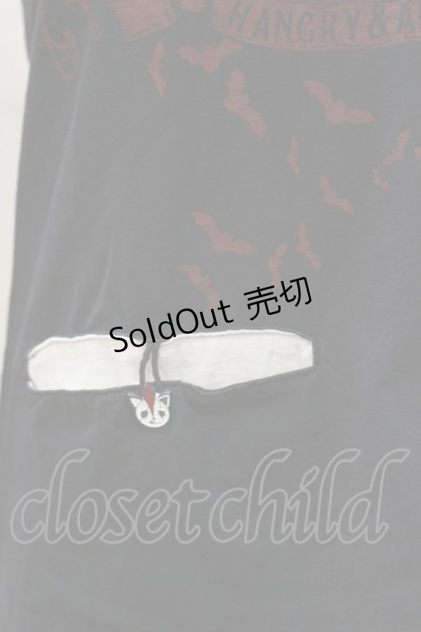 画像3: HANGRY&ANGRY / プリントレイヤード風カットソー  黒×赤 H-26-04-04-026-HN-TO-AK-ZH (3)