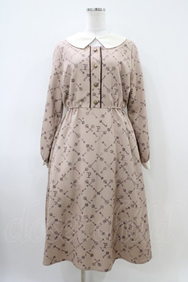 画像1: Fi.n.t / キーモチーフモノグラム柄ワンピース Free BEIGE×BR H-26-04-06-1023-CA-OP-NS-ZH (1)