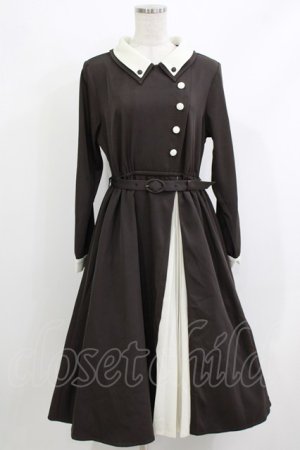 画像: Fi.n.t / アコーディオンプリーツバイカラーワンピース Free CHARCOAL H-26-04-08-009-CA-OP-NS-ZH