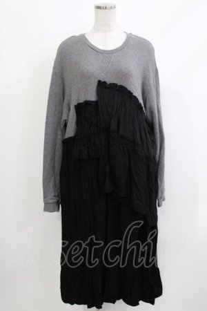 画像: Candy Stripper / フリルスウェットワンピース  グレー×ブラック H-26-04-10-037-PU-OP-KB-ZH