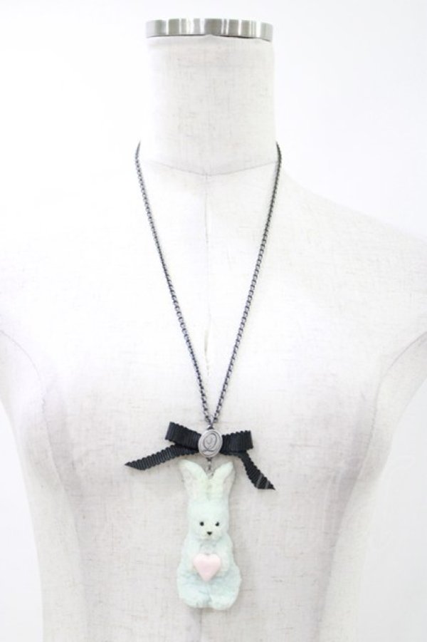 画像2: Q-pot. / ふしぎなうさぎクッキーネックレス  ブルー H-26-04-11-1020-QP-AC-KB-ZH (2)