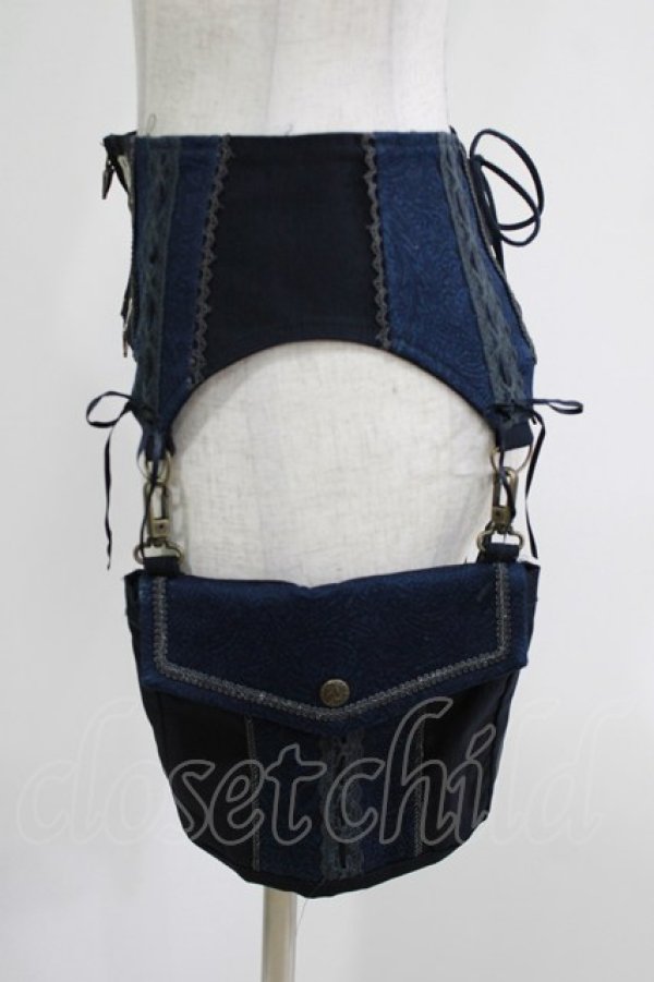 画像2: Ozz Croce / 薔薇刺繍フラップ付きコルセット  紺 H-26-04-12-050-OO-ZA-KB-ZH (2)