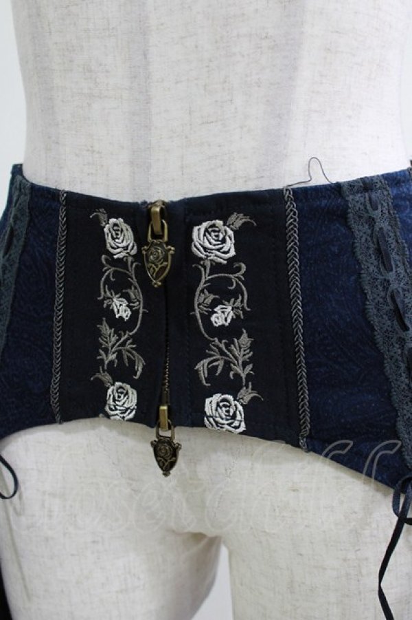 画像4: Ozz Croce / 薔薇刺繍フラップ付きコルセット  紺 H-26-04-12-050-OO-ZA-KB-ZH (4)
