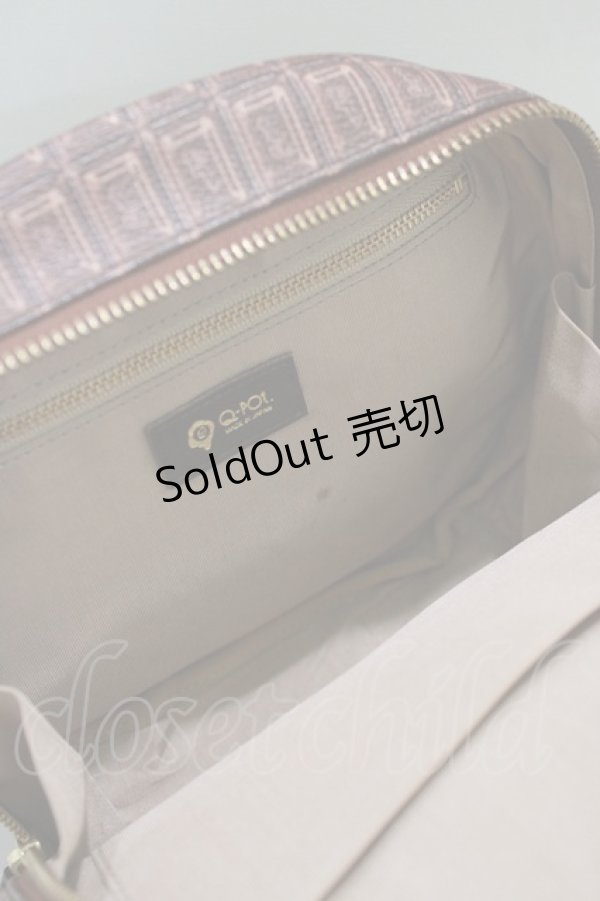 画像4: Q-pot. / ビターチョコレート・ベアークロスボディーバッグ  ビターチョコレート H-26-04-12-069-QP-BG-KB-ZH (4)