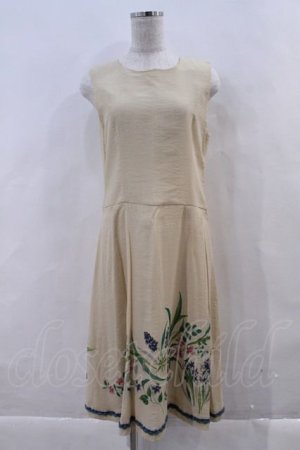 画像: Jane Marple Dans Le Saｌon / 裾フラワー刺繍ジャンパースカート  アイボリー I-23-11-09-010-JM-OP-HD-ZI