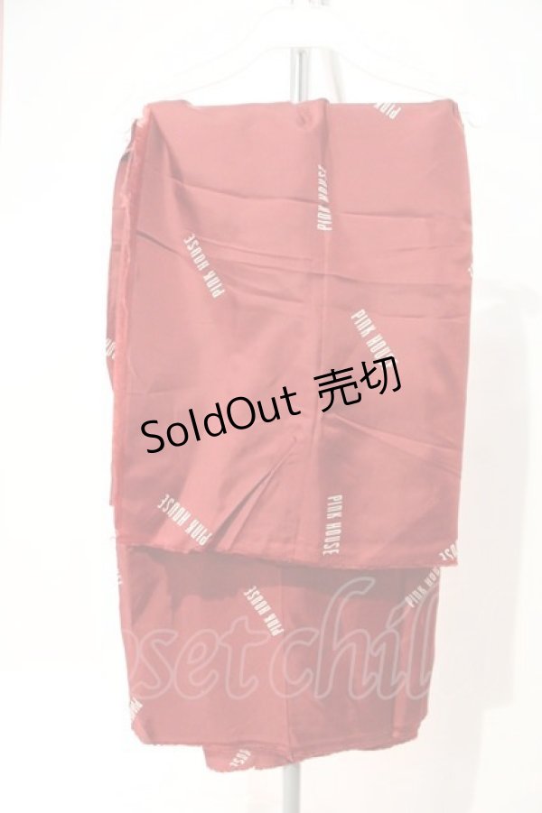 画像2: PINK HOUSE / サテンロゴ大判ストール  赤Ｘ白 I-24-03-20-107-LO-ZA-HD-ZI (2)